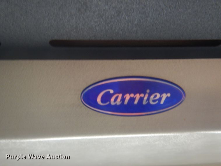 image for item JF9106 1999 GMC 3500  school bus