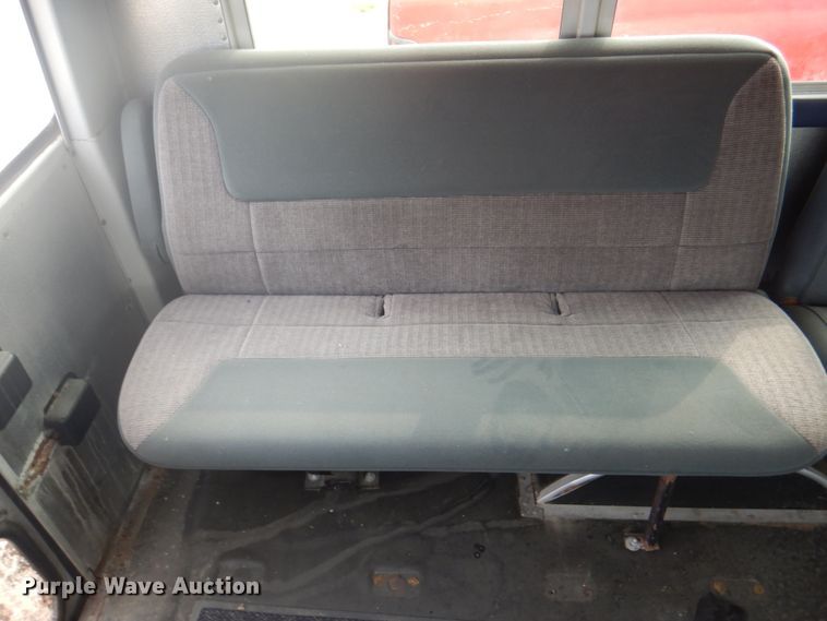 image for item JF9106 1999 GMC 3500  school bus