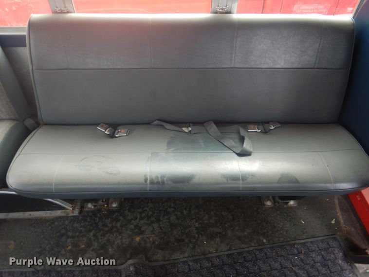 image for item JF9106 1999 GMC 3500  school bus