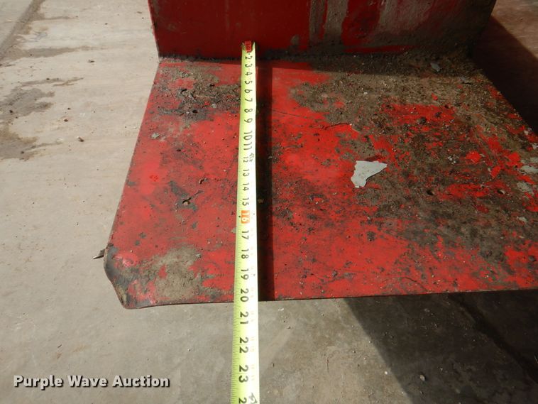 image for item JF9128 Oil storage tank