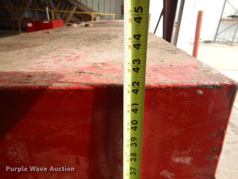 image for item JF9128 Oil storage tank