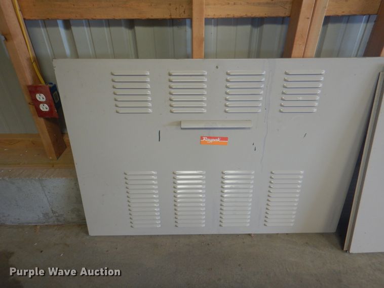 image for item JF9133 Raypak H-1826A-CCARABX  hot water boiler