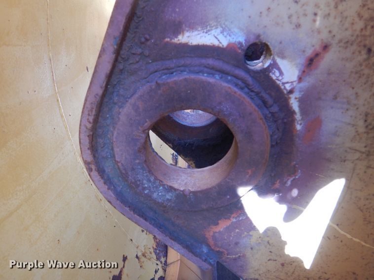 image for item JF9134 EB  131"W loader bucket