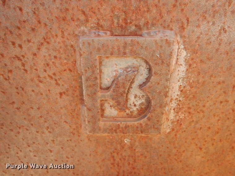 image for item JF9134 EB  131"W loader bucket