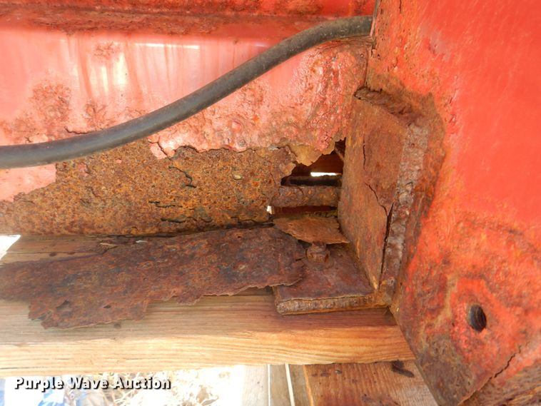 image for item JF9135 Fertilizer spreader