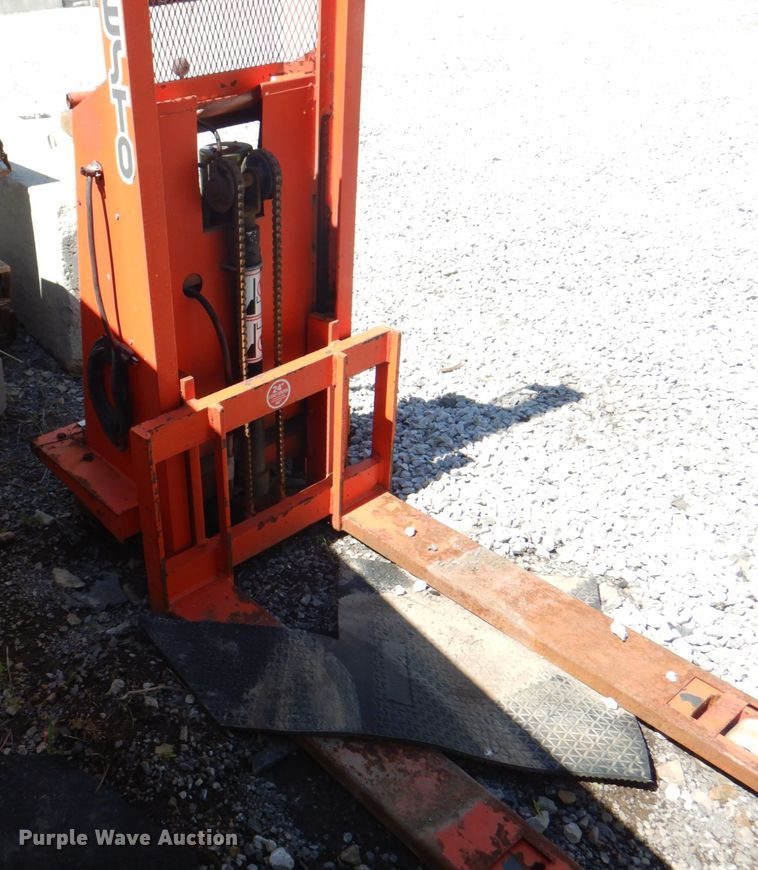 image for item JF9136 Presto WP36-20  pallet jack