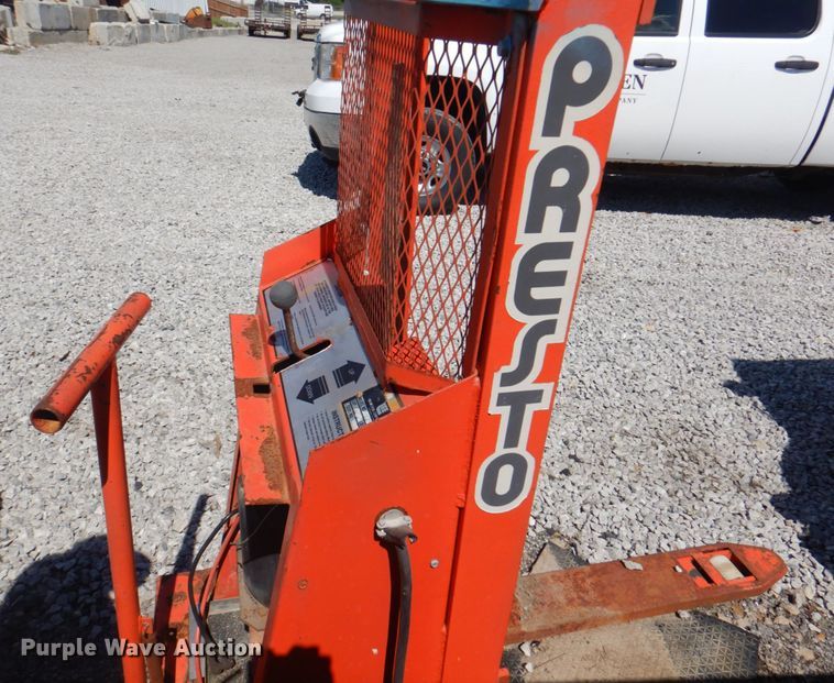 image for item JF9136 Presto WP36-20  pallet jack