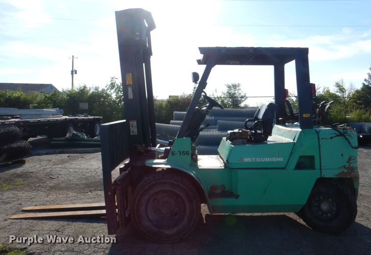 image for item JY9803 Mitsubishi FG40K-LP  forklift