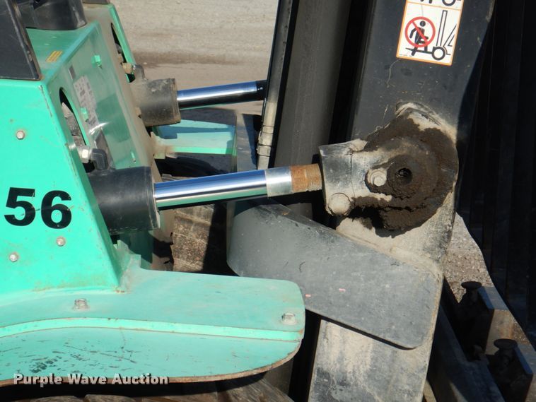 image for item JY9803 Mitsubishi FG40K-LP  forklift