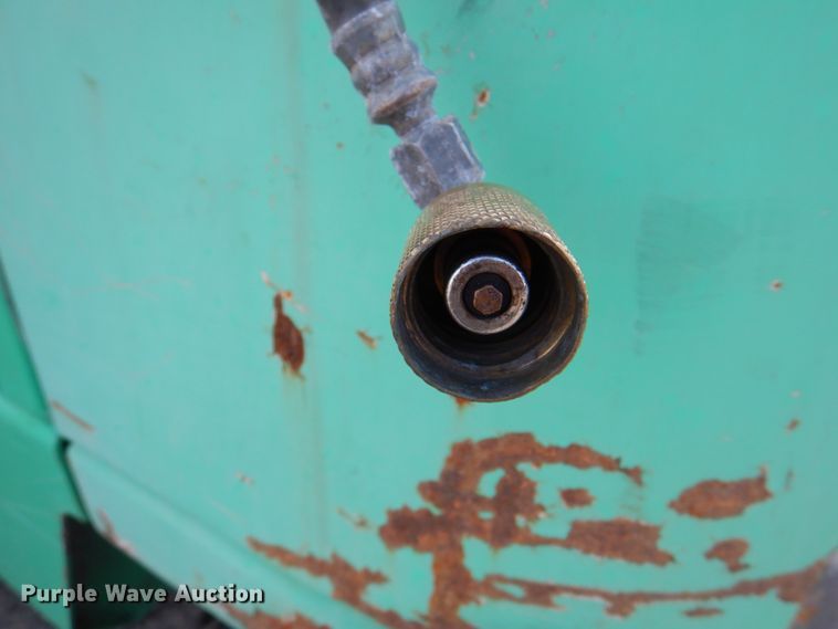 image for item JY9803 Mitsubishi FG40K-LP  forklift