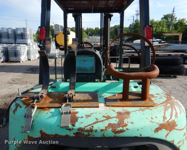 image for item JY9803 Mitsubishi FG40K-LP  forklift