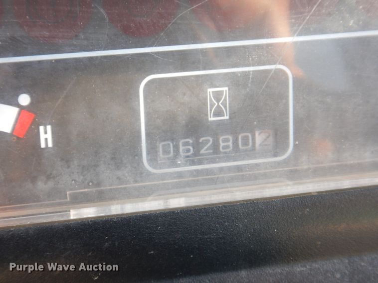 image for item JY9803 Mitsubishi FG40K-LP  forklift