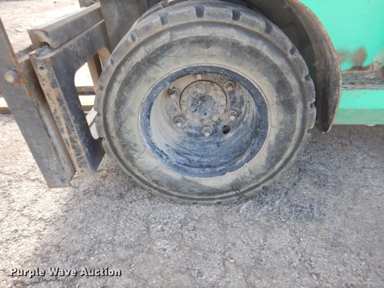 image for item JY9803 Mitsubishi FG40K-LP  forklift