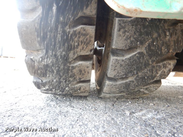 image for item JY9803 Mitsubishi FG40K-LP  forklift