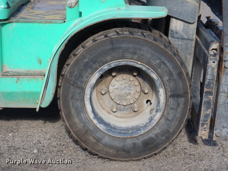 image for item JY9803 Mitsubishi FG40K-LP  forklift