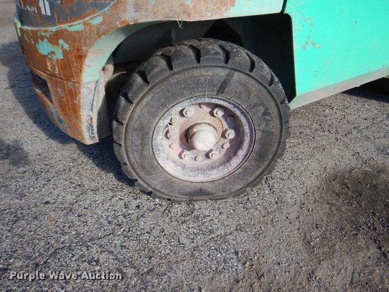 image for item JY9803 Mitsubishi FG40K-LP  forklift