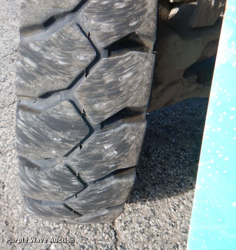 image for item JY9803 Mitsubishi FG40K-LP  forklift