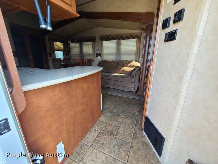 image for item L1332 2012 Cedar Creek Silverback  camper