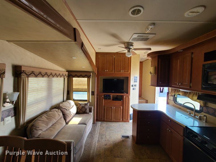 image for item L1332 2012 Cedar Creek Silverback  camper