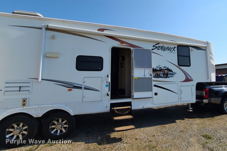 image for item L1332 2012 Cedar Creek Silverback  camper