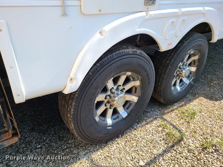 image for item L1332 2012 Cedar Creek Silverback  camper