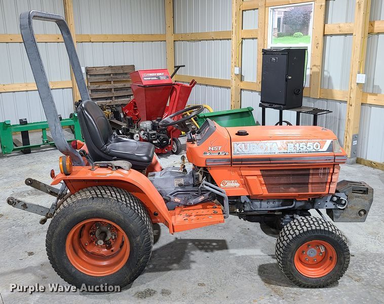 image for item L1346 Kubota B1550 HST  tractor