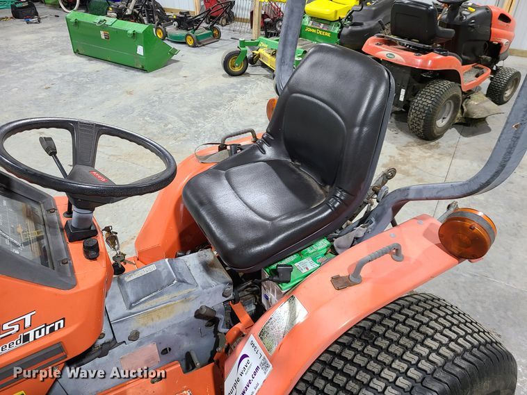 image for item L1346 Kubota B1550 HST  tractor