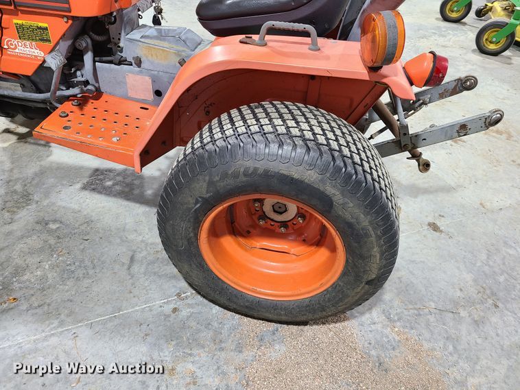 image for item L1346 Kubota B1550 HST  tractor