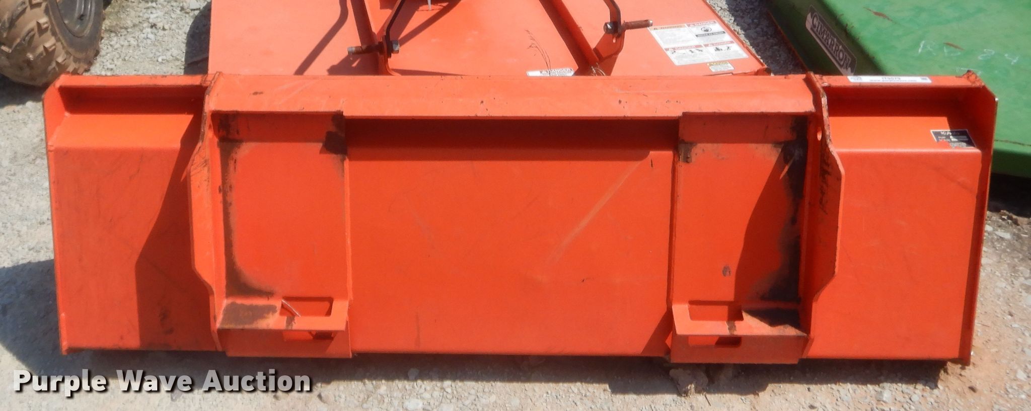 Kubota L2235A 72"W skid steer bucket in Shawnee, OK Item IT9579 sold