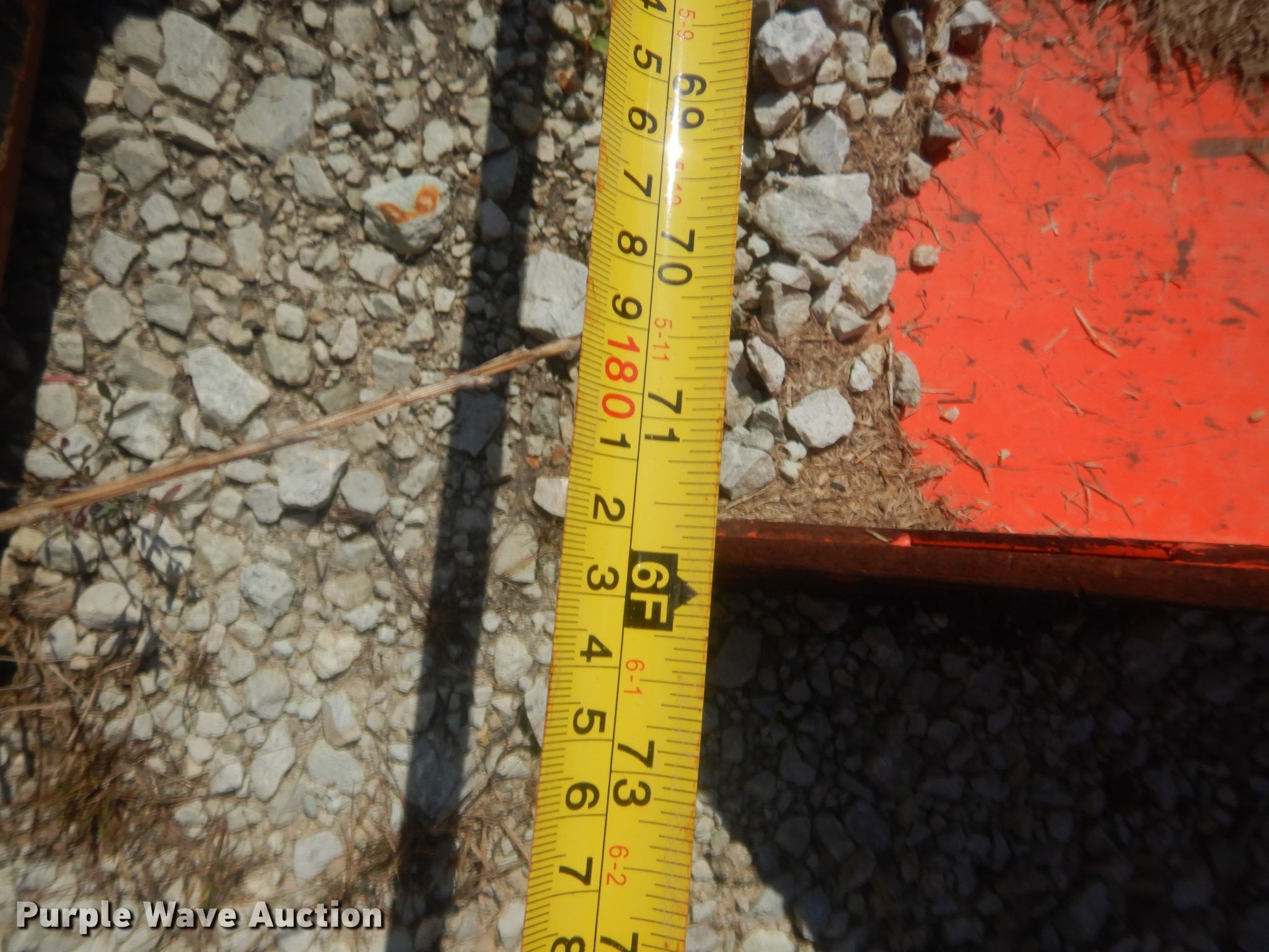 Kubota M1811 72"W skid steer bucket in Shawnee, OK Item IT9588 sold