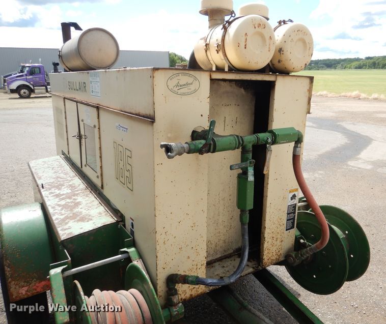 image for item AF9888 Sullair 185PDQ  air compressor