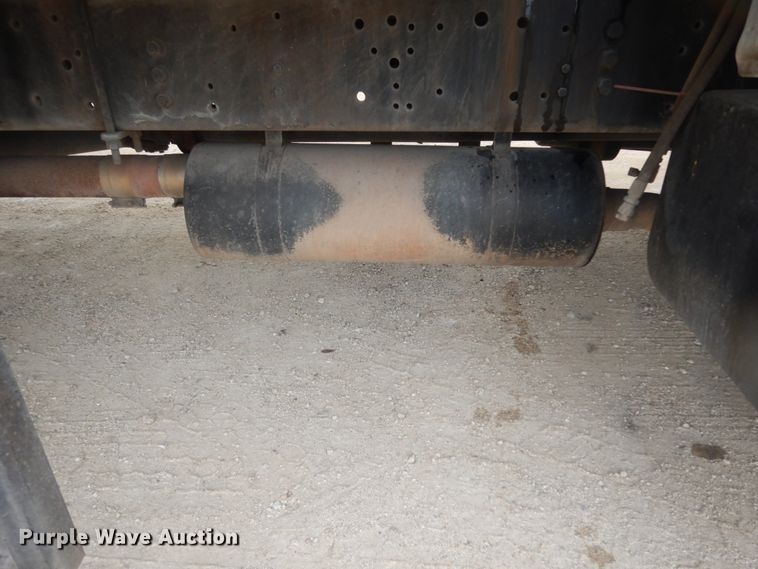 image for item DC2021 2000 Ford F650  flatbed truck with fuel / lube system