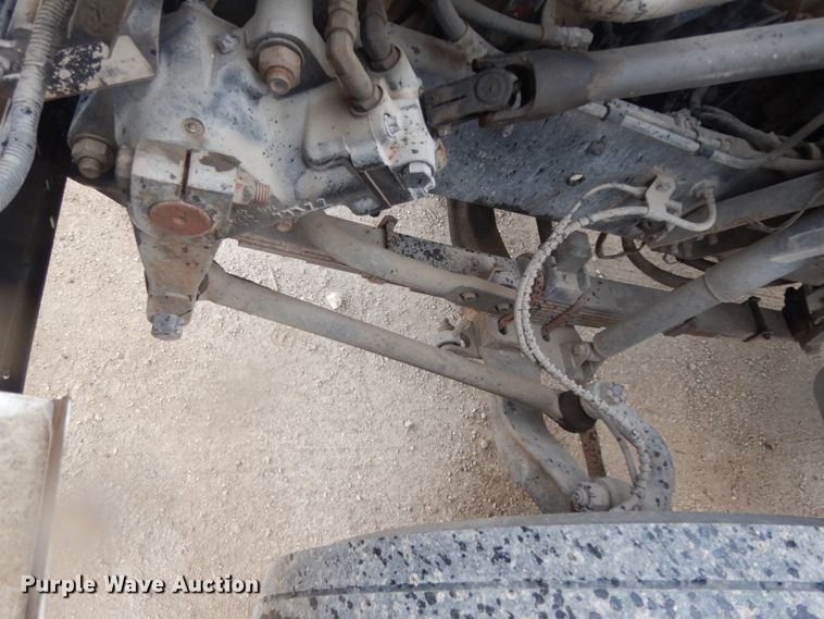 image for item DC2021 2000 Ford F650  flatbed truck with fuel / lube system