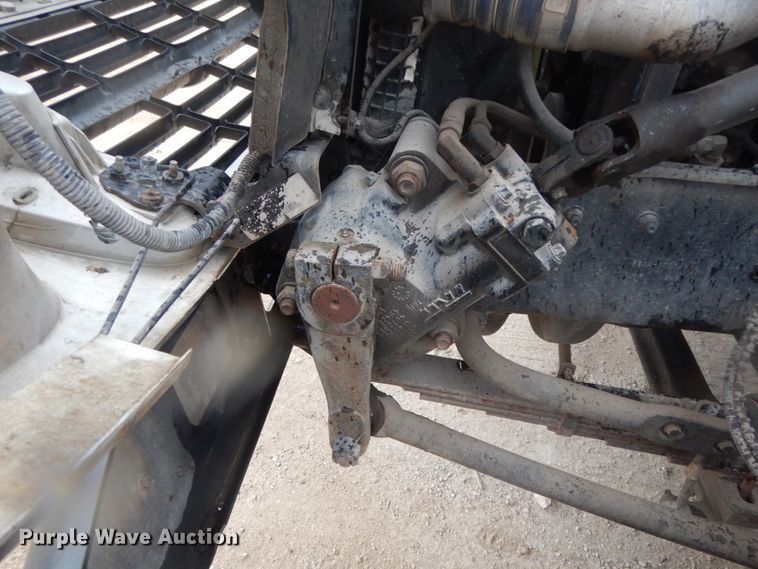 image for item DC2021 2000 Ford F650  flatbed truck with fuel / lube system