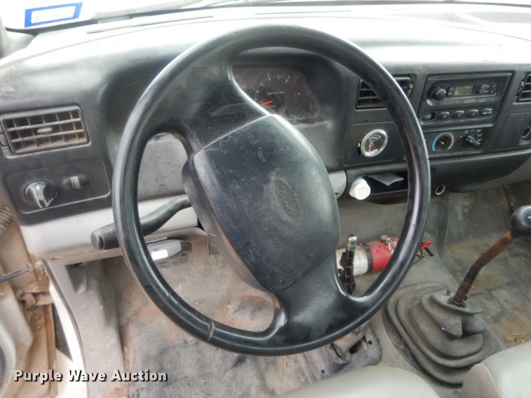 image for item DC2021 2000 Ford F650  flatbed truck with fuel / lube system