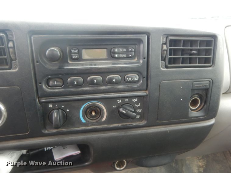 image for item DC2021 2000 Ford F650  flatbed truck with fuel / lube system