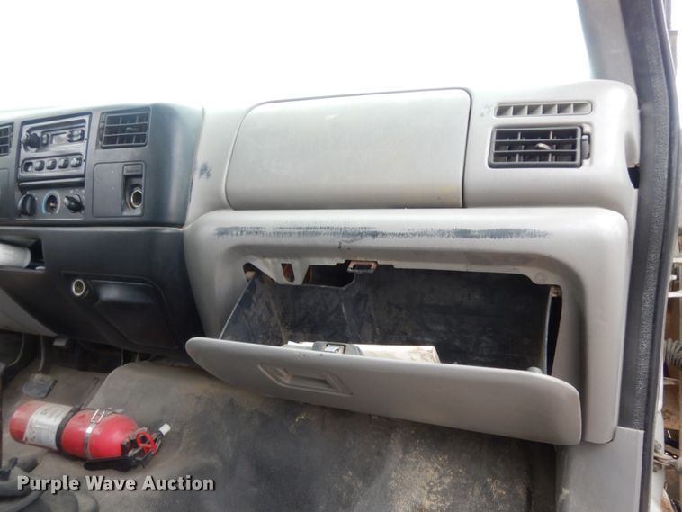 image for item DC2021 2000 Ford F650  flatbed truck with fuel / lube system