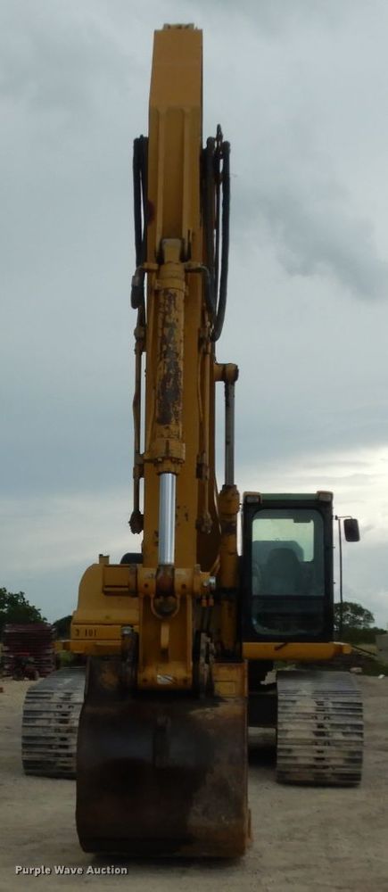 image for item DC2022 2007 Caterpillar 330DL  excavator