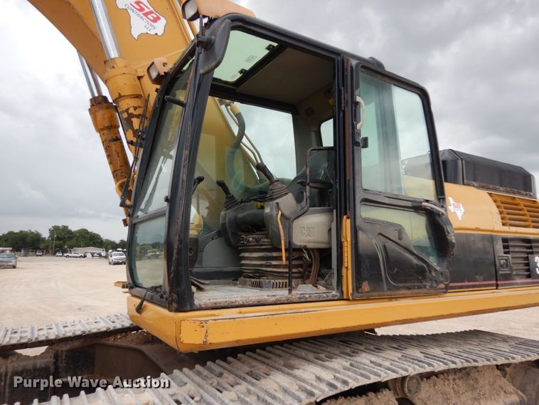 image for item DC2022 2007 Caterpillar 330DL  excavator