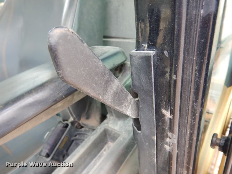 image for item DC2022 2007 Caterpillar 330DL  excavator