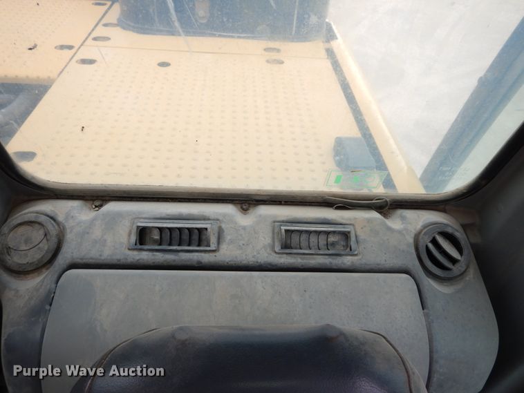 image for item DC2022 2007 Caterpillar 330DL  excavator