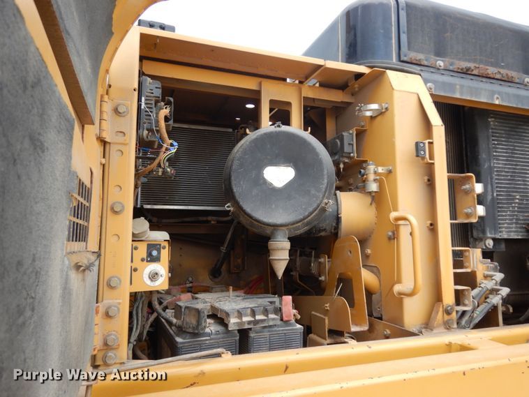 image for item DC2022 2007 Caterpillar 330DL  excavator