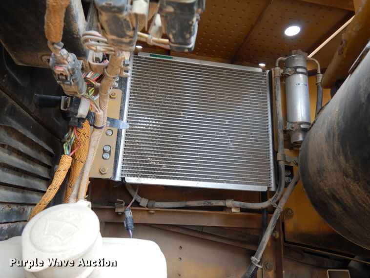 image for item DC2022 2007 Caterpillar 330DL  excavator