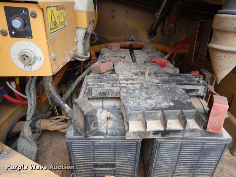 image for item DC2022 2007 Caterpillar 330DL  excavator