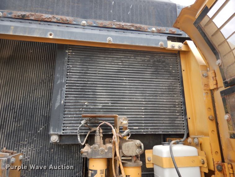 image for item DC2022 2007 Caterpillar 330DL  excavator