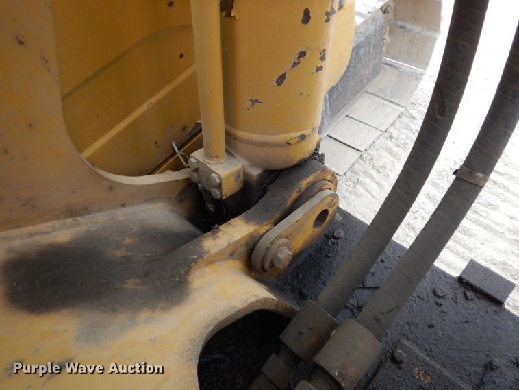 image for item DC2022 2007 Caterpillar 330DL  excavator