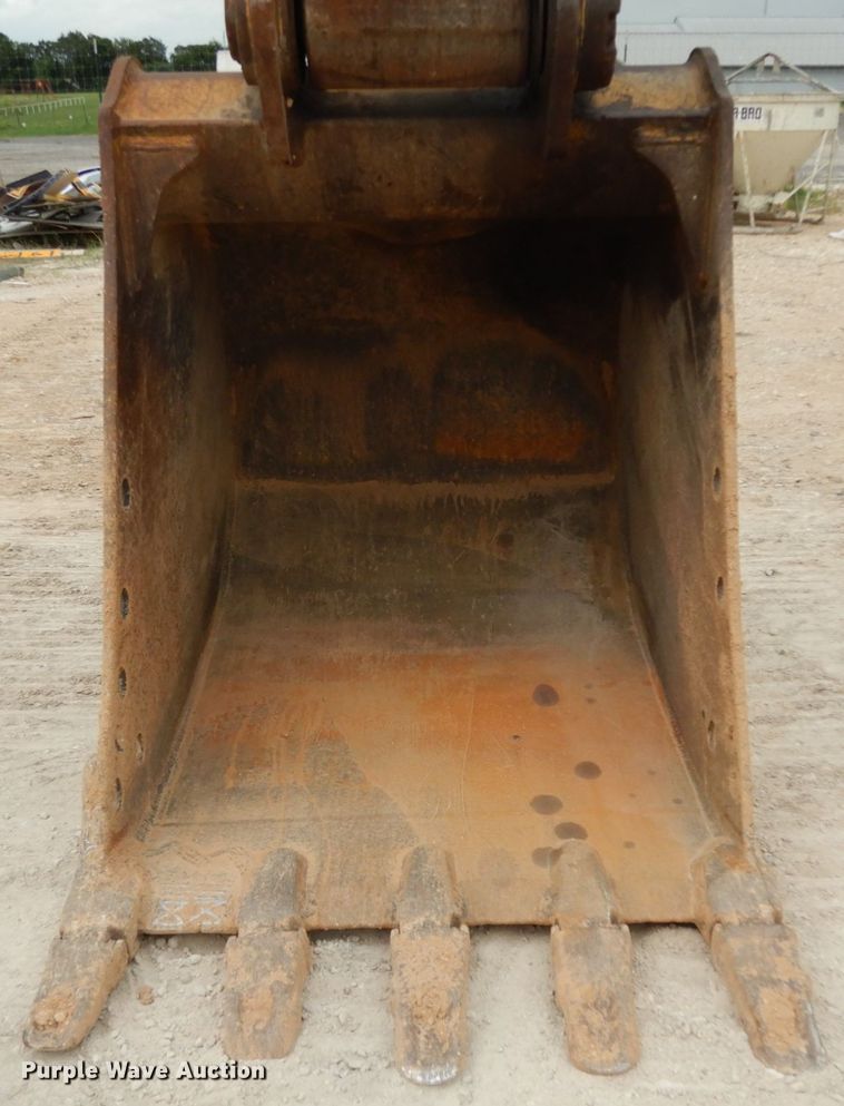 image for item DC2022 2007 Caterpillar 330DL  excavator