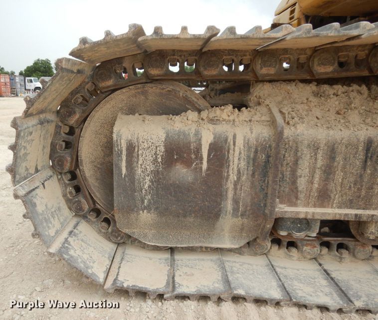 image for item DC2022 2007 Caterpillar 330DL  excavator