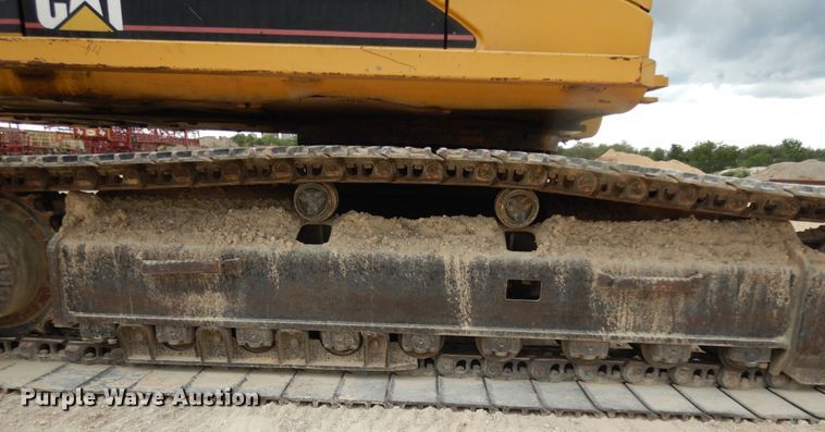 image for item DC2022 2007 Caterpillar 330DL  excavator