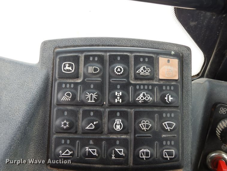 image for item DC2023 2004 John Deere 544J  wheel loader